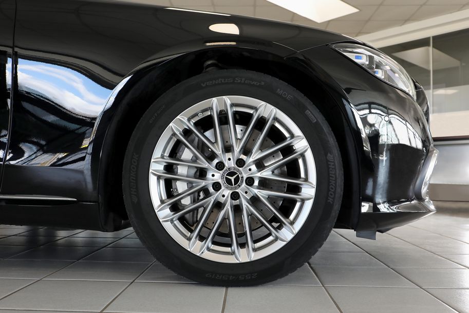 Hankook tyres as original equipment for the luxury class of a premium car manufacturer